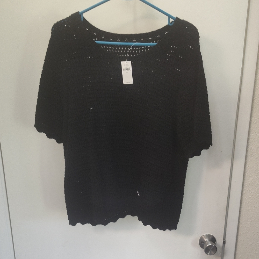 GAP Black Knit Short Sleeve Top